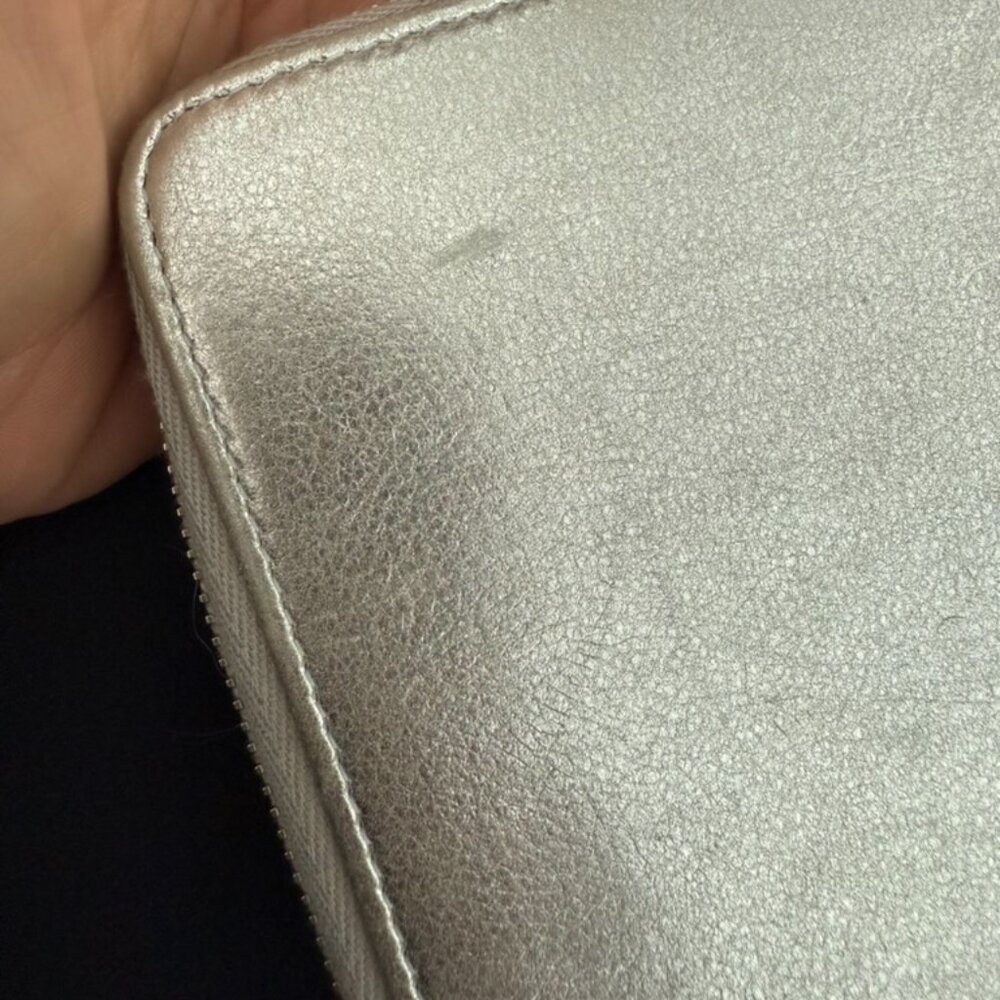 Chanel Airline zip around metallic silver wallet - Picture 4 of 9